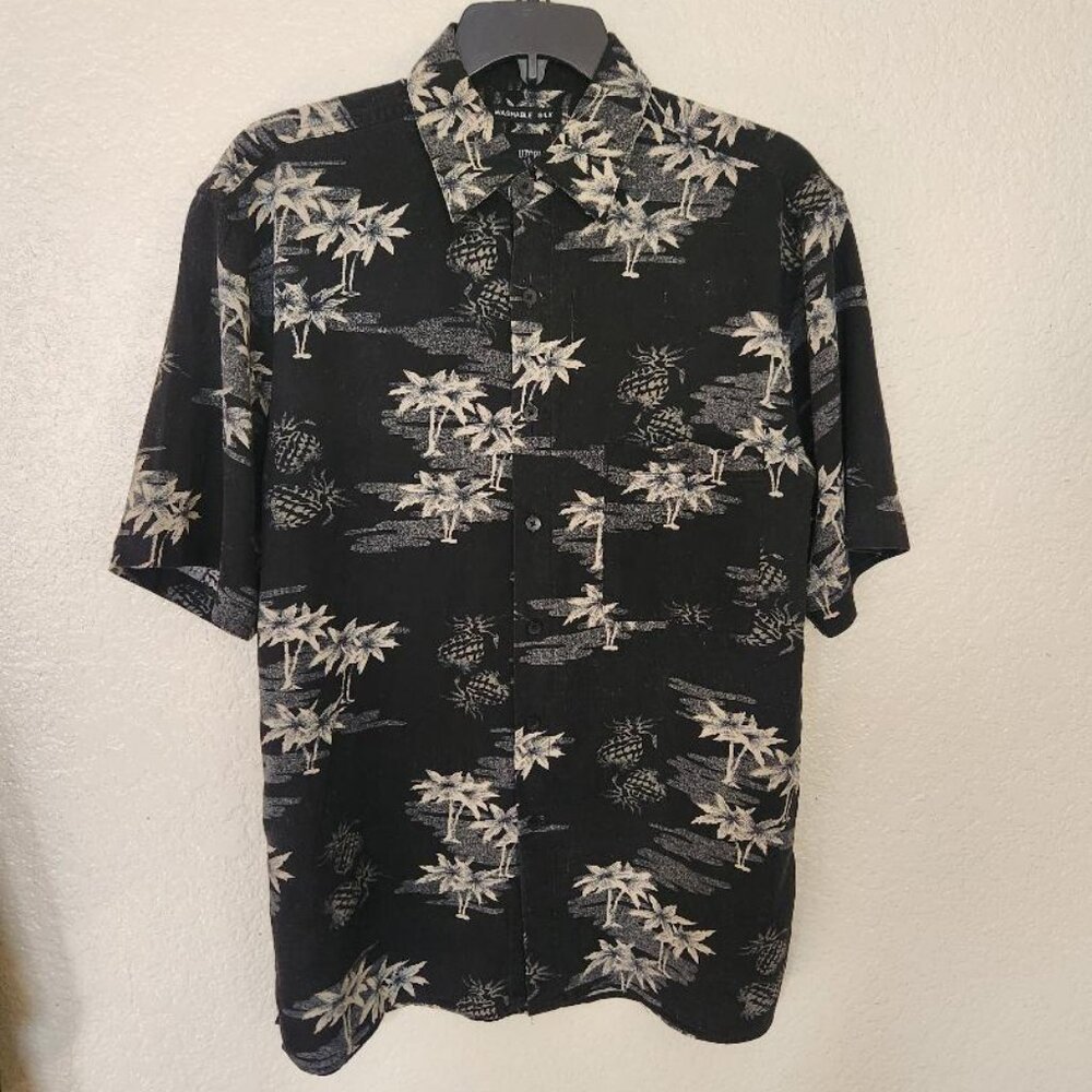 Utopia Men's Medium Washable Silk Hawaiian Shirt Black Palm Trees Print